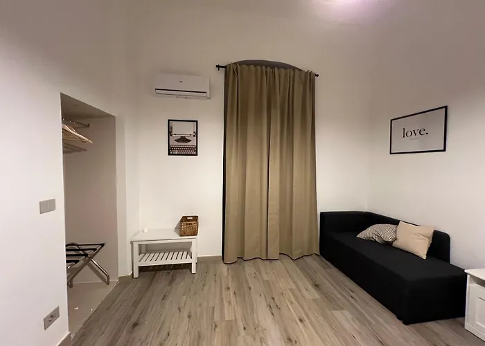 Bona Sforza 住宿加早餐酒店 3*